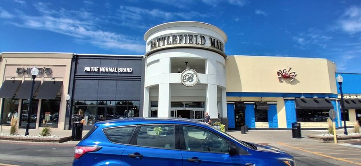 Images CoinFlip Bitcoin ATM - Battlefield Mall (Springfield)