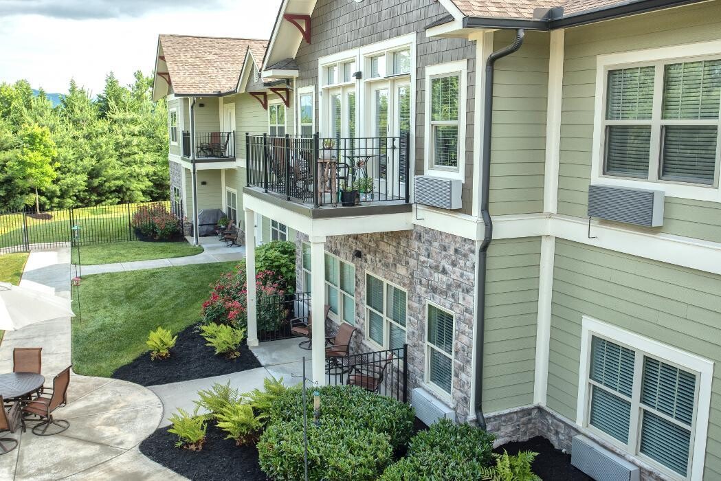 Images Dominion Senior Living of Johnson City