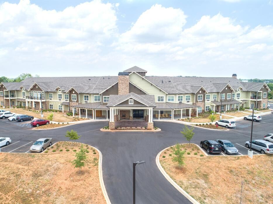Images Dominion Senior Living of Anderson