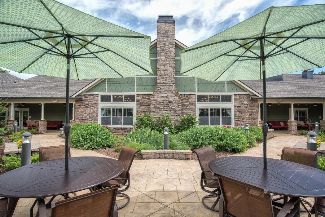 Images Dominion Senior Living of Crossville
