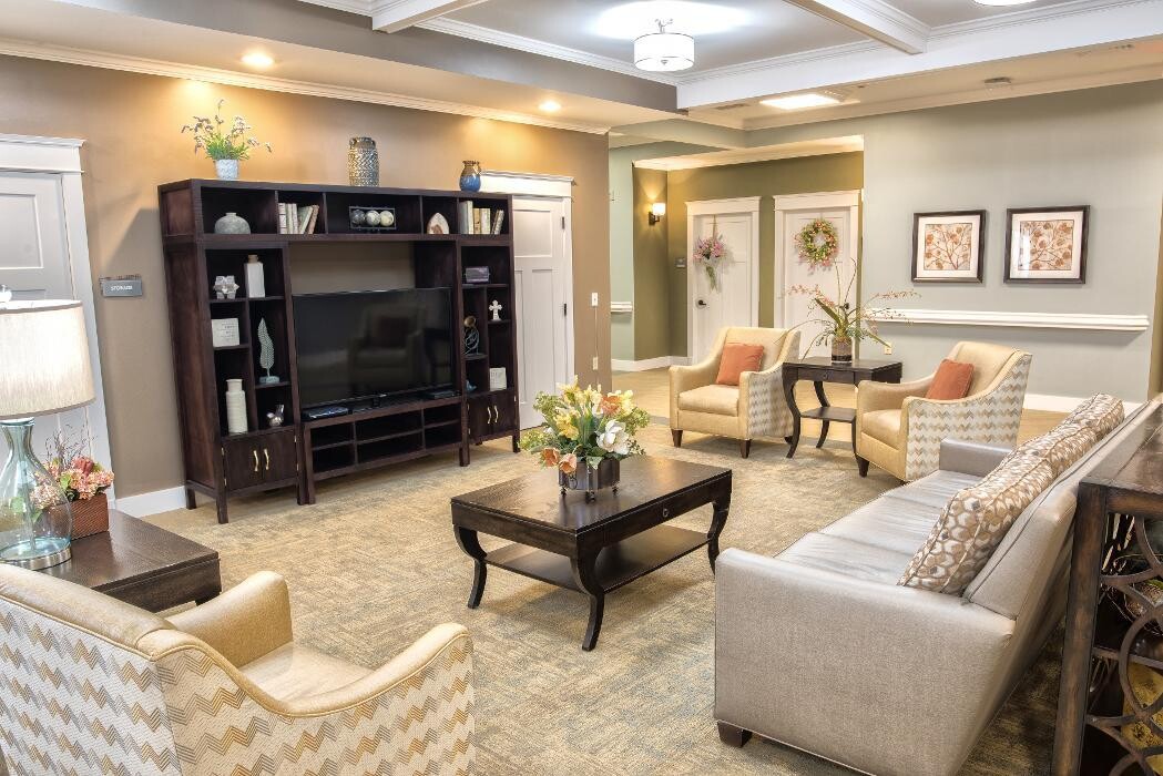 Images Dominion Senior Living of Crossville