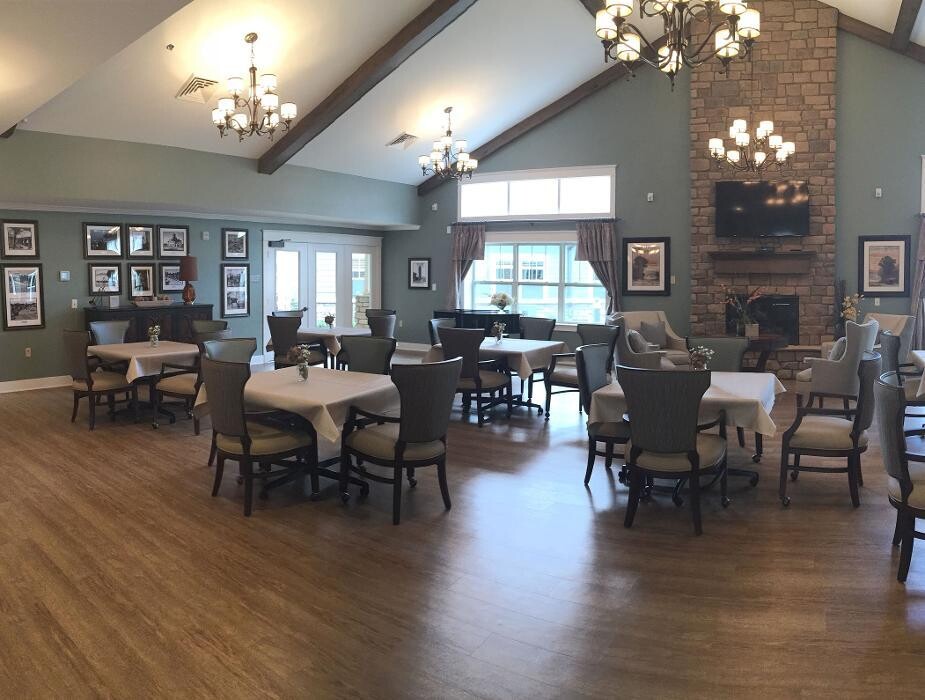Images Dominion Senior Living of Crossville