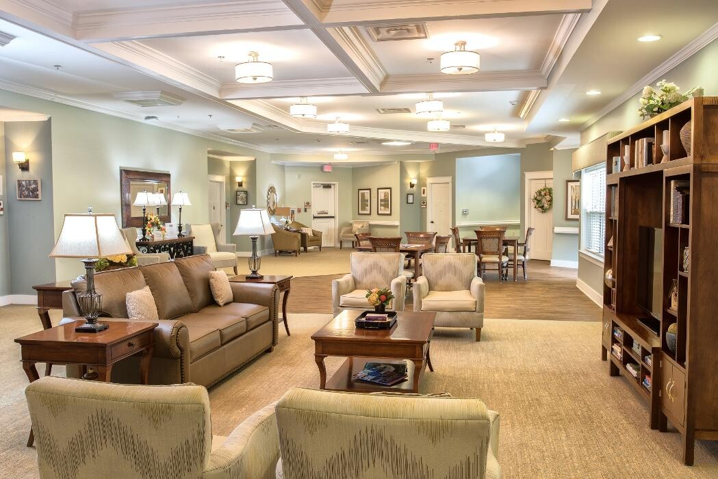 Images Clover Hill Senior Living