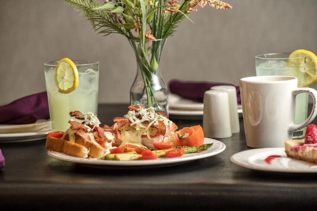 Images Dominion Senior Living of Frankfort