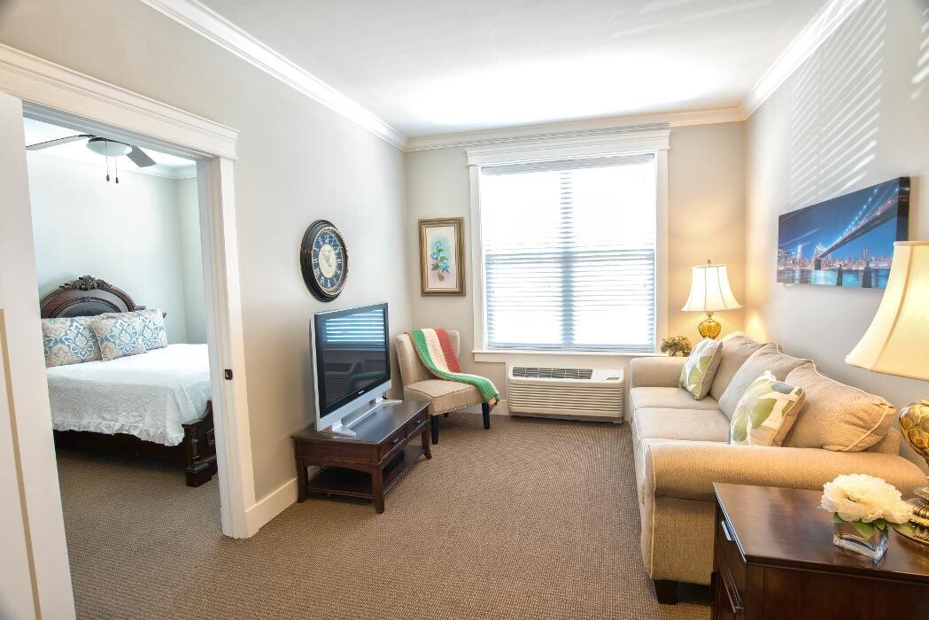 Images Dominion Senior Living of Hixson