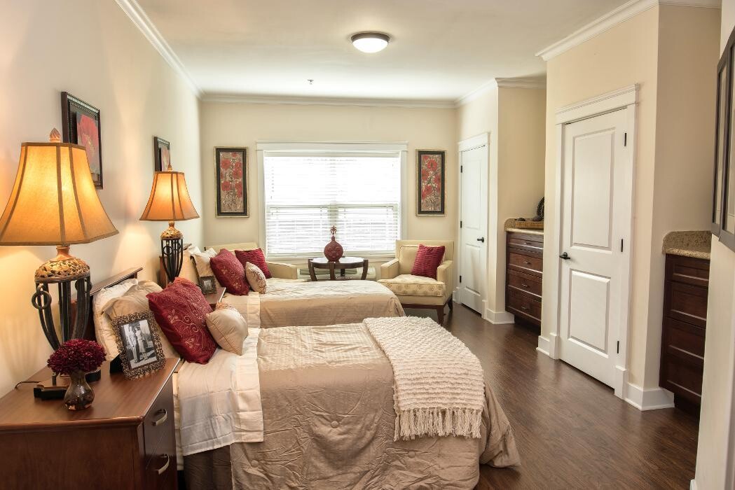 Images Dominion Senior Living of Sevierville