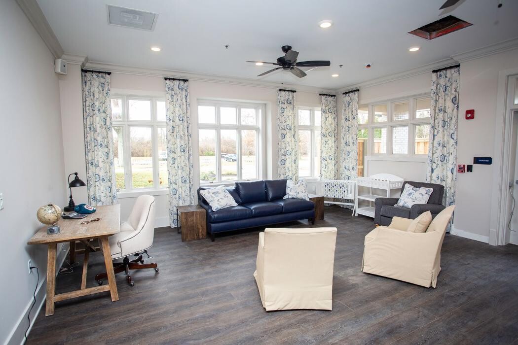 Images Dominion Senior Living of Louisville