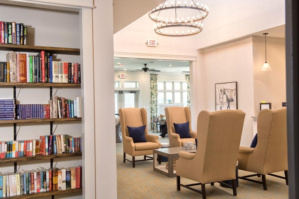 Images Dominion Senior Living of Louisville