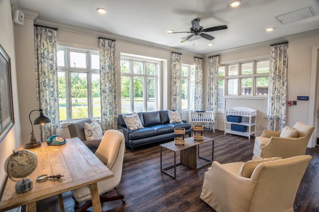 Images Dominion Senior Living of Louisville