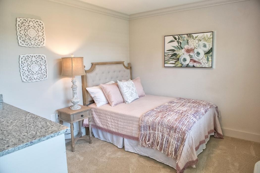 Images Dominion Senior Living of Louisville