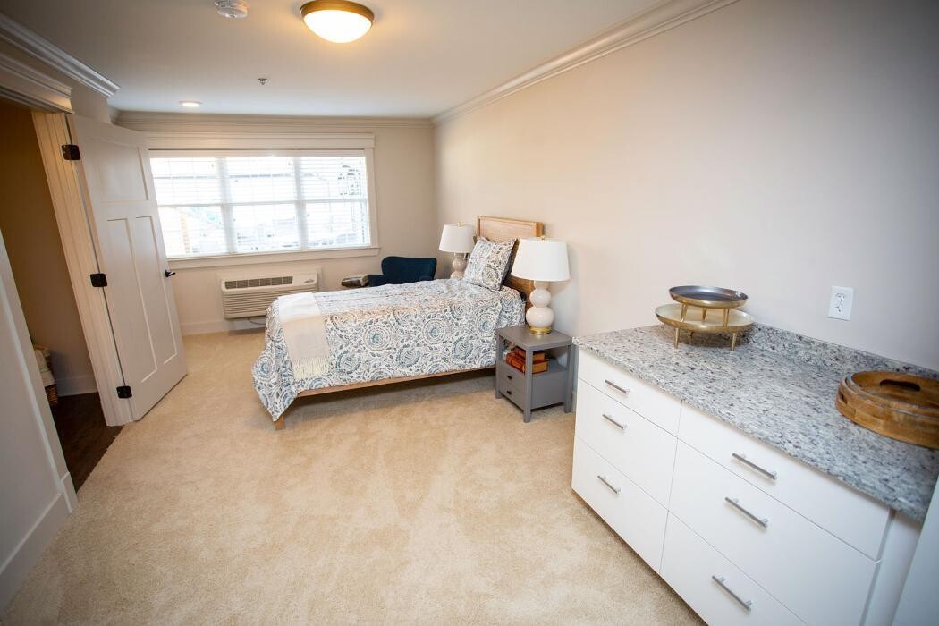 Images Dominion Senior Living of Louisville