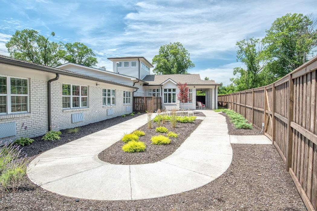 Images Dominion Senior Living of Louisville