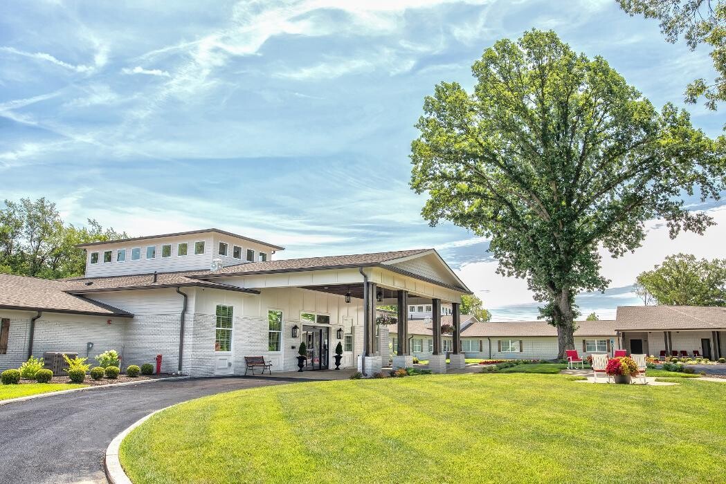 Images Dominion Senior Living of Louisville