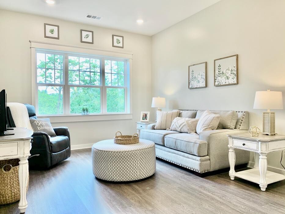 Images Everlan of Louisville