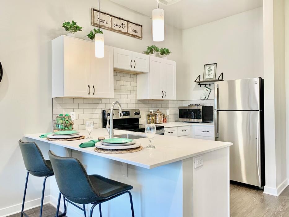 Images Everlan of Louisville