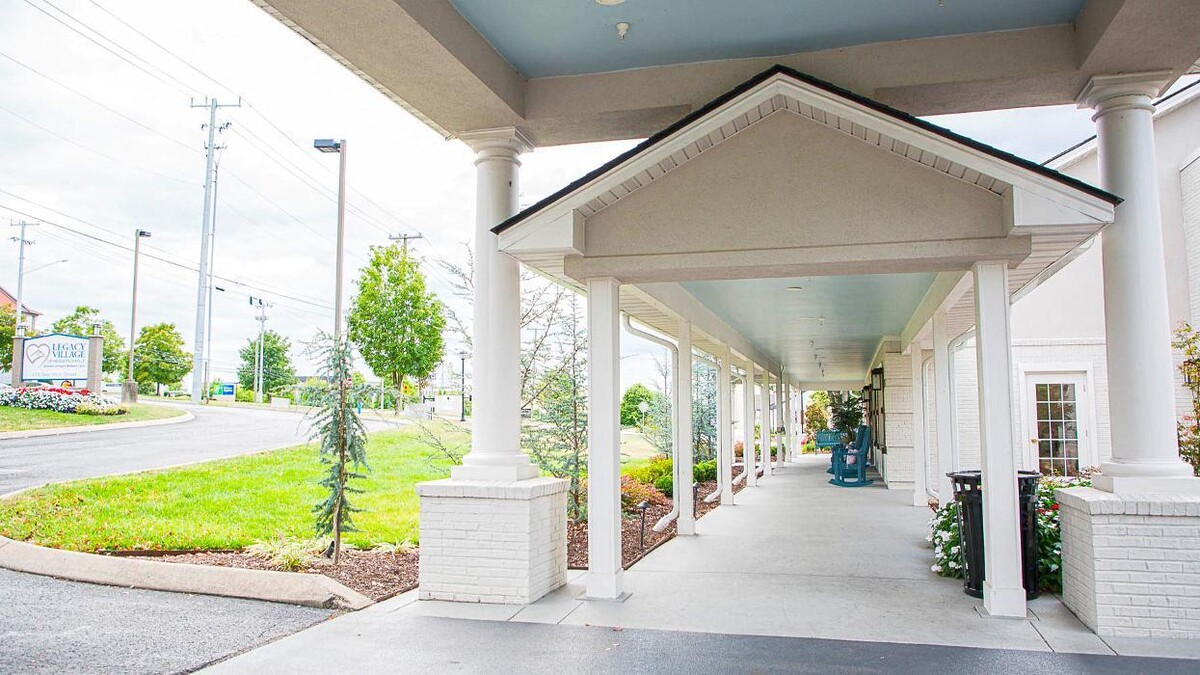 Images Legacy Village of Hendersonville