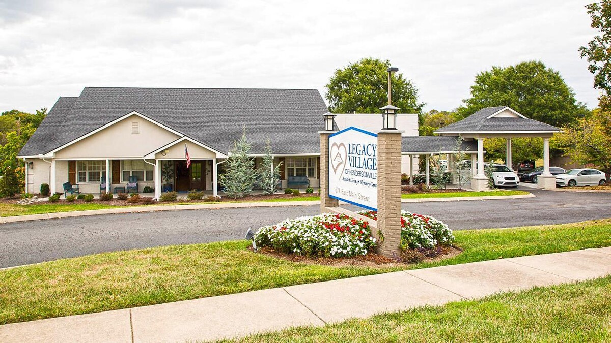 Images Legacy Village of Hendersonville
