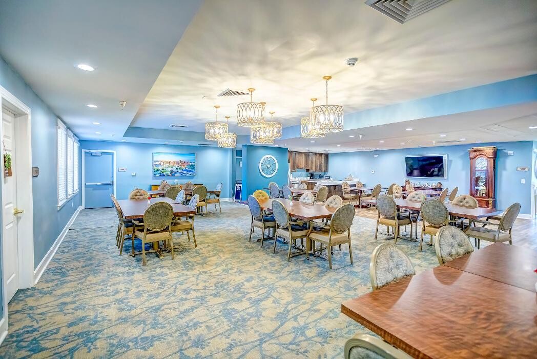 Images Legacy Village of Hendersonville