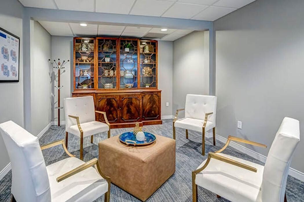 Images Renaissance Senior Living of Hilldale