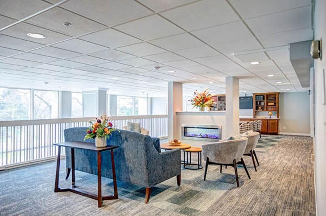 Images Renaissance Senior Living of Hilldale