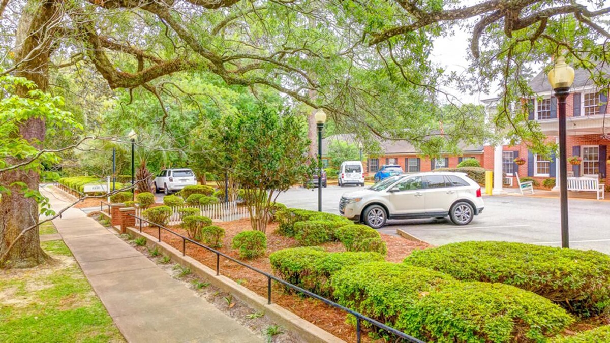 Images Legacy Village at Plantation Manor