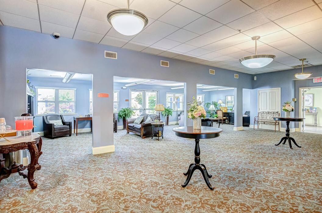 Images Legacy Village of Tifton