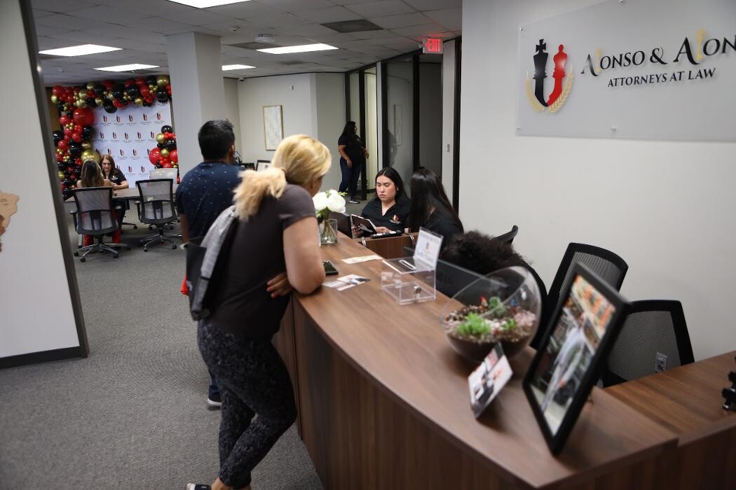 Images Alonso & Alonso Attorneys at Law, PLLC