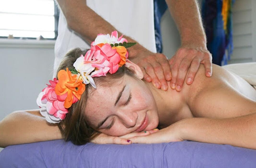 Images Mokulua Massage