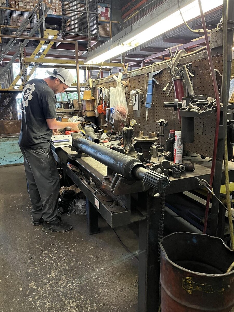 Images JD Driveline & Service LLC