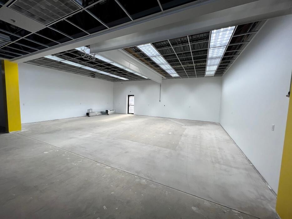 Images SHANNON'S AUTO BODY INC