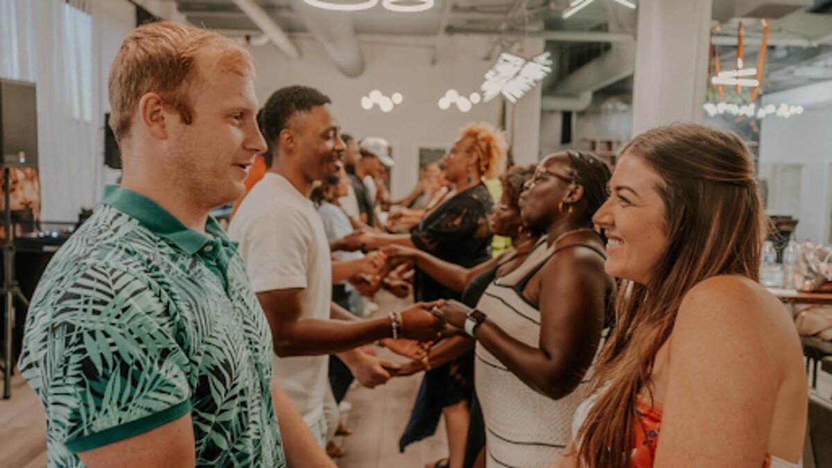 Images Three Cities Social Club - River North