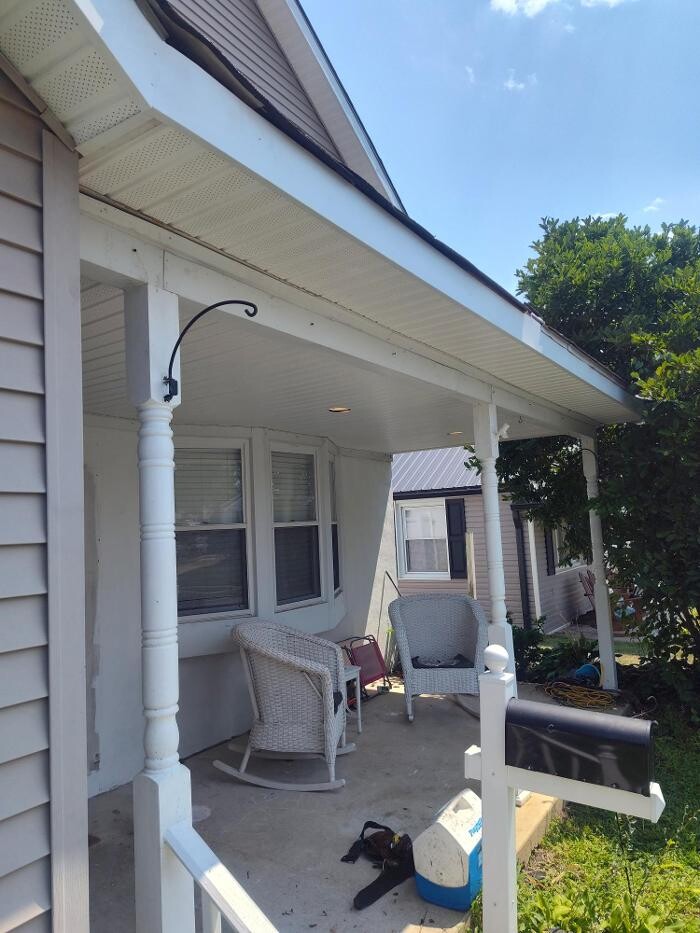 Images Mikey Shaw Roofing