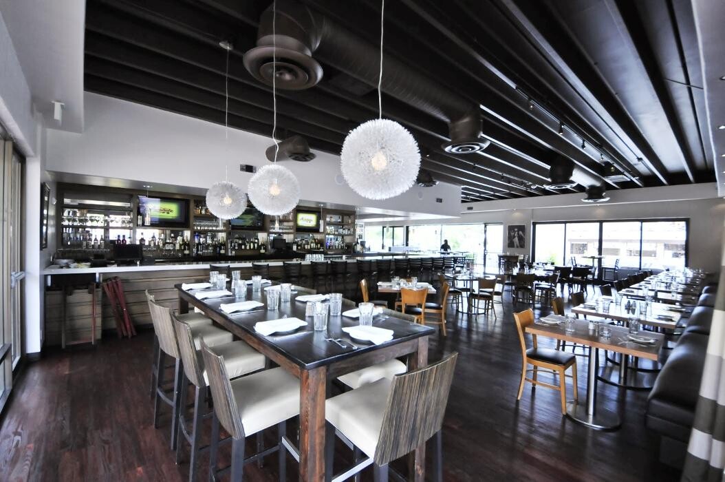 Images Tommy V's Urban Kitchen & Bar Scottsdale