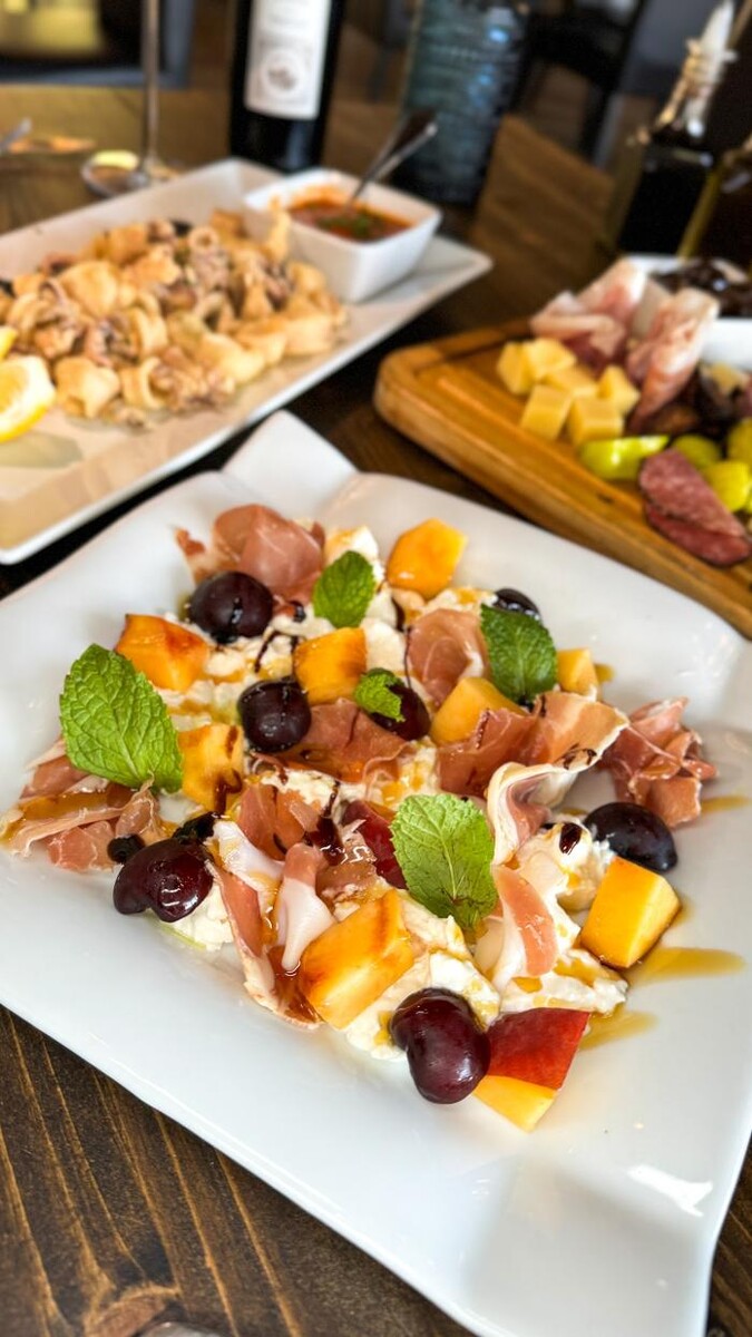 Images Tommy V's Urban Kitchen & Bar Scottsdale