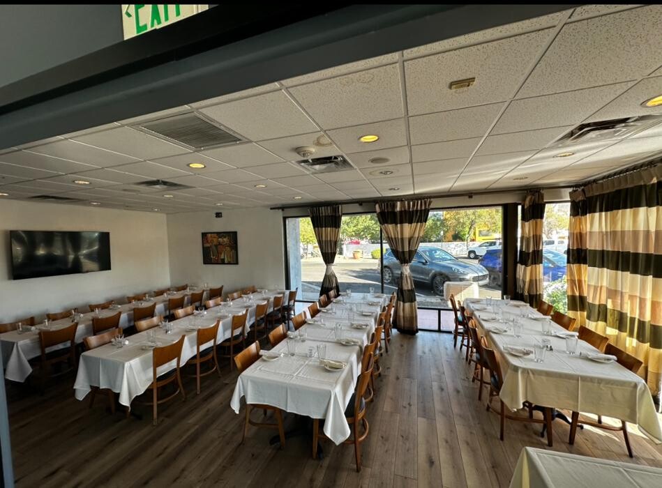 Images Tommy V's Urban Kitchen & Bar Scottsdale