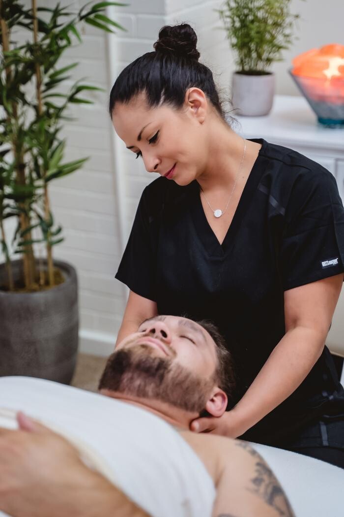 Images Zen'd Out Couples Massage Spa