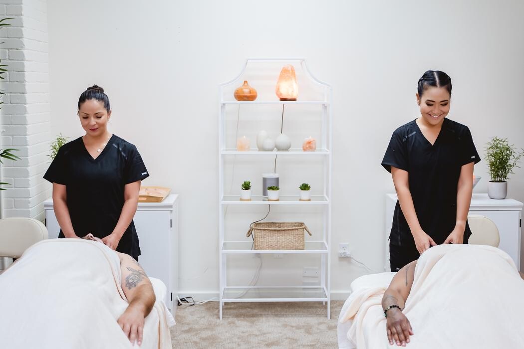 Images Zen'd Out Couples Massage Spa