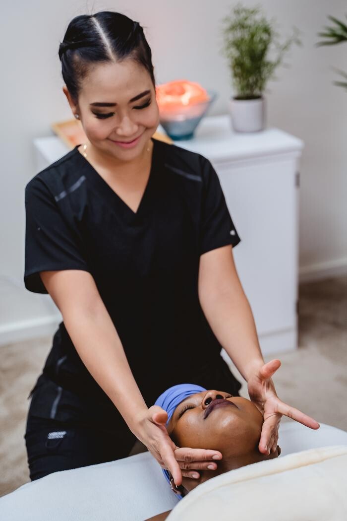 Images Zen'd Out Couples Massage Spa