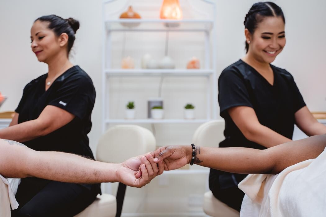 Images Zen'd Out Couples Massage Spa