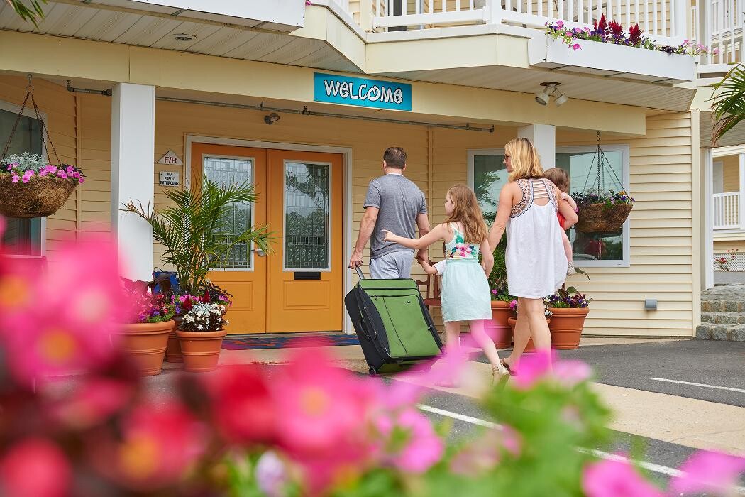 Images Drifting Sands Oceanfront Hotel