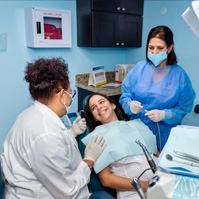Images Garmen Dental Emergencies and Smiles
