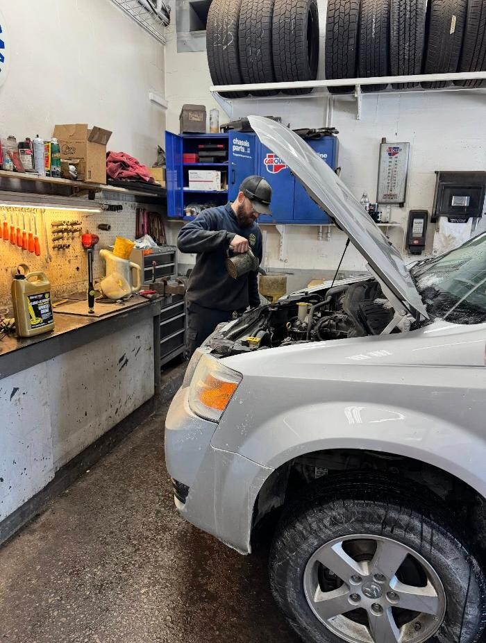 Images Novak's Service Center