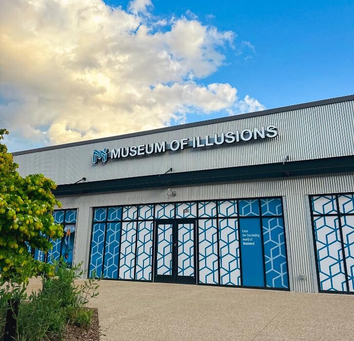 Images Museum of Illusions - St. Louis
