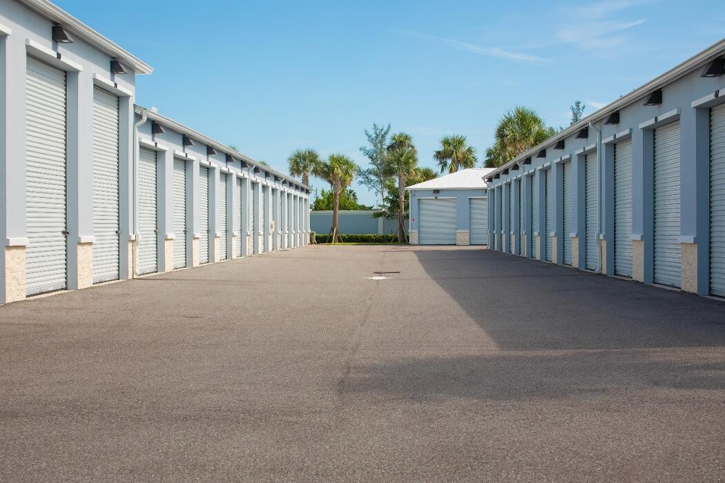 Images Superior Storage - Jensen Beach