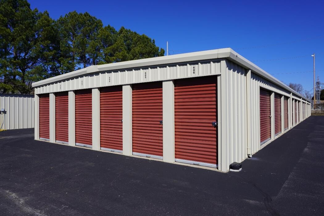 Images Superior Storage - Joyce Blvd