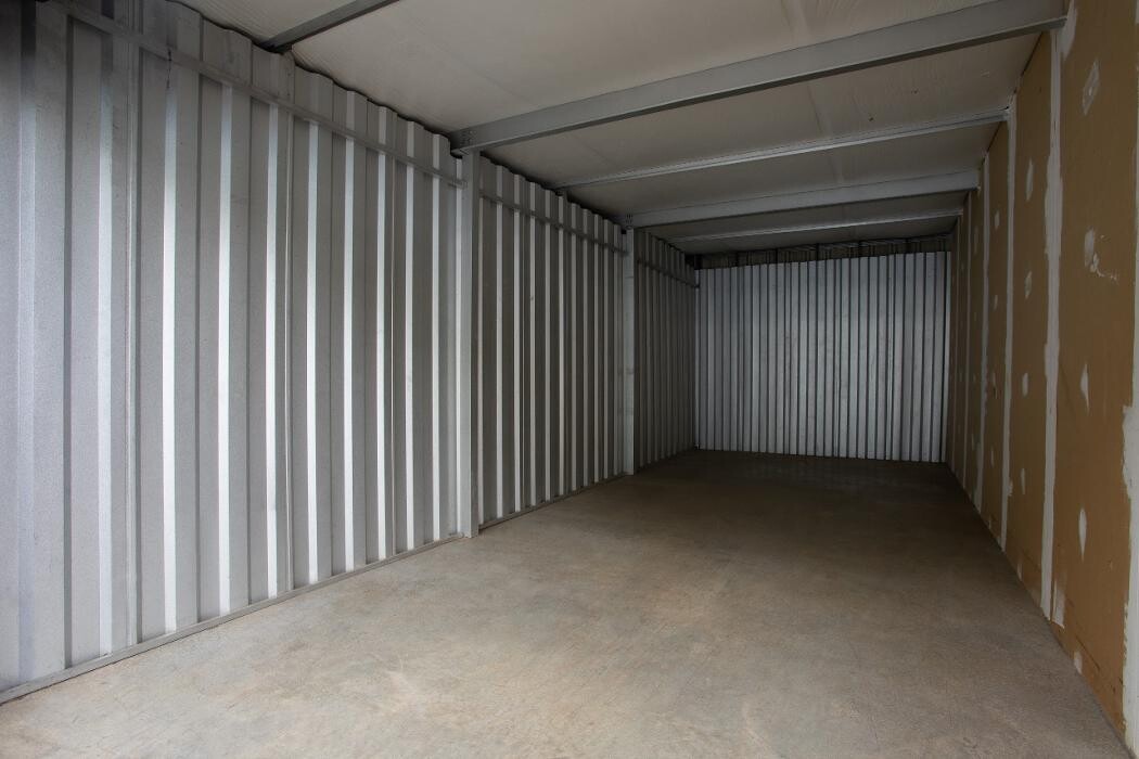 Images Superior Storage - Stutts Road