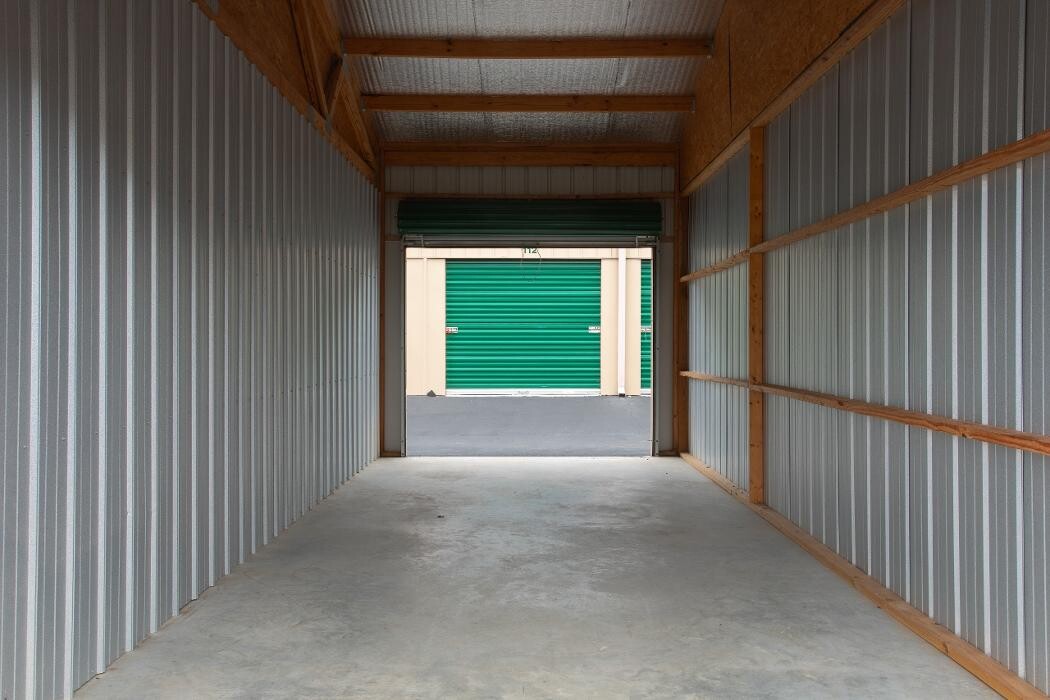 Images Superior Storage - Elkin