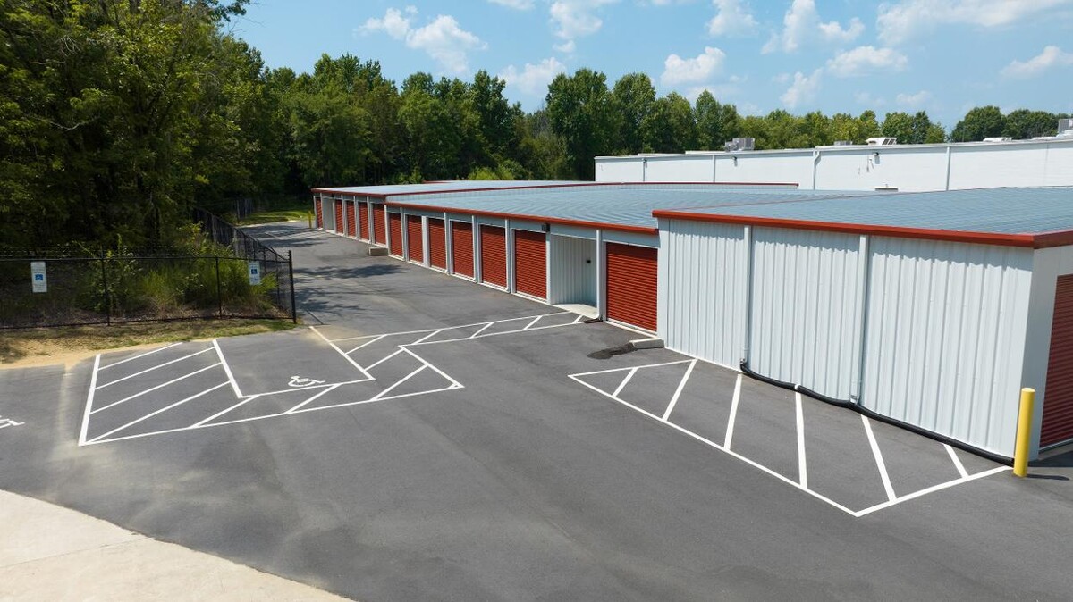 Images Superior Storage - Salisbury