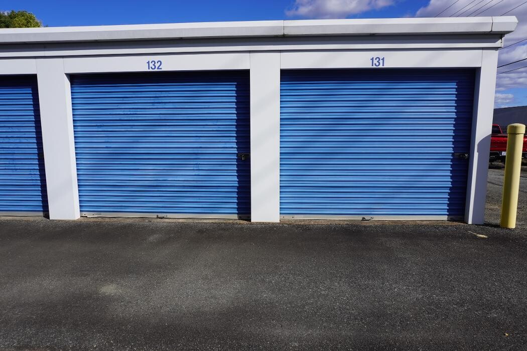 Images Superior Storage - Rural Hall