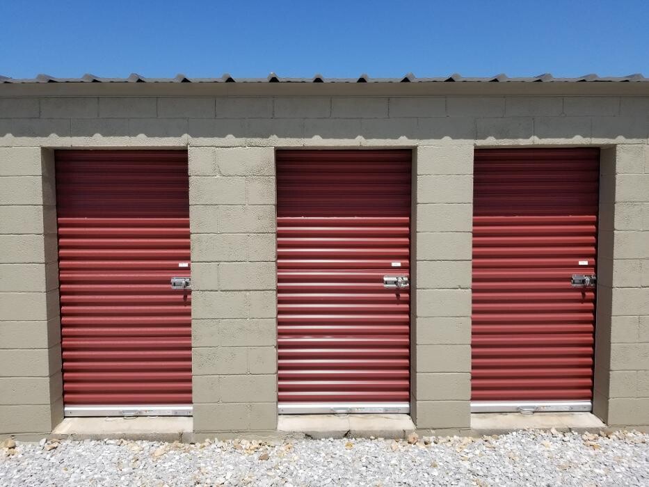 Images Superior Storage - Walton Blvd